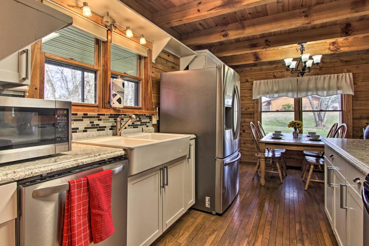 Rustic Cabin With Screened Deck 8 Mi To Dollywood Sevierville Esterno foto